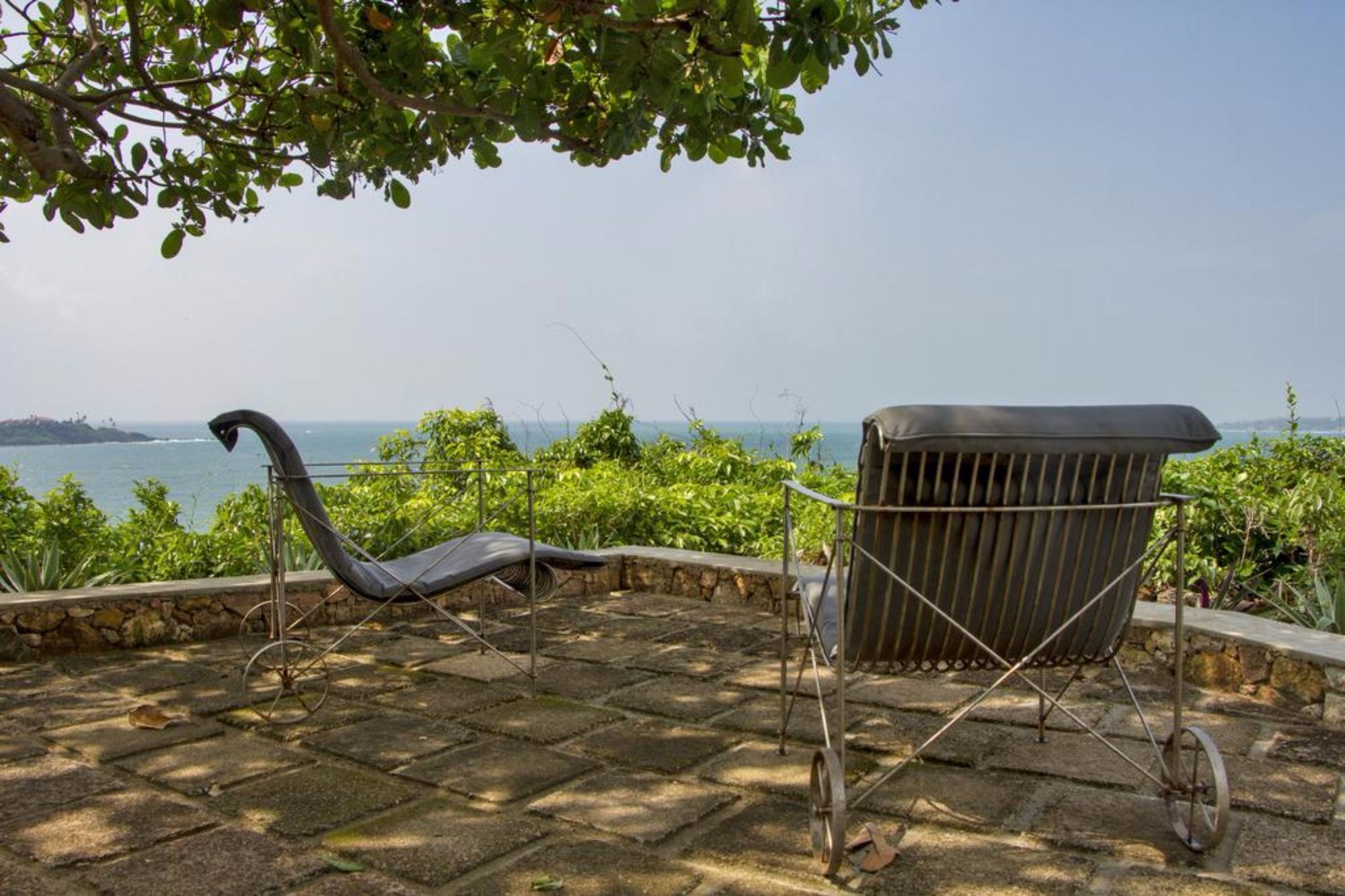 Red Cliffs Hotell Weligama Exteriör bild
